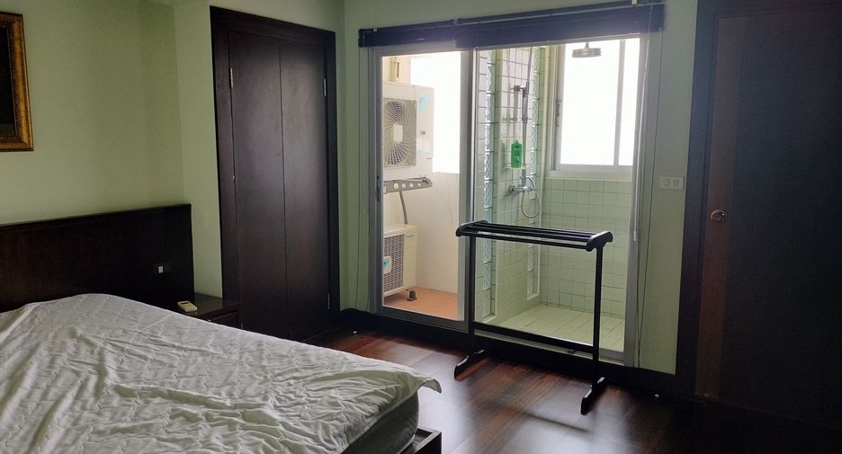 For sale 4 bedrooms condo in Hua Hin, Prachuap Khiri Khan