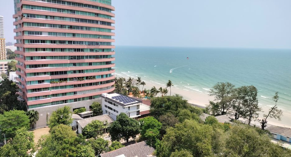 For sale 4 bedrooms condo in Hua Hin, Prachuap Khiri Khan