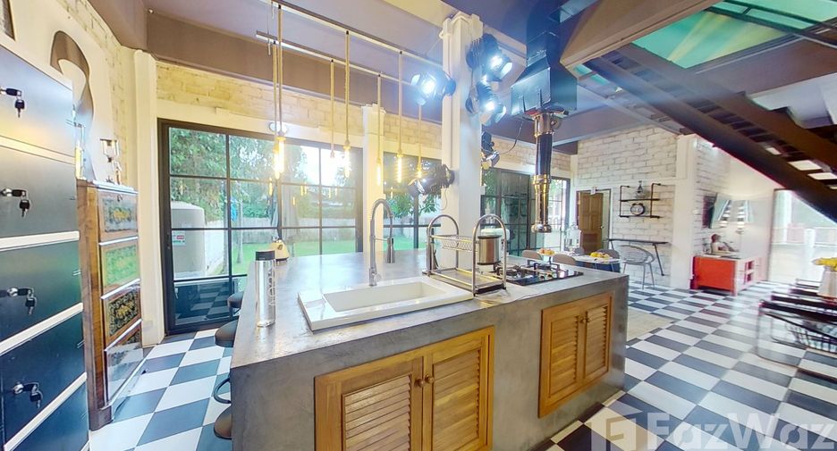 For sale 2 bedrooms house in Mueang Chiang Mai, Chiang Mai