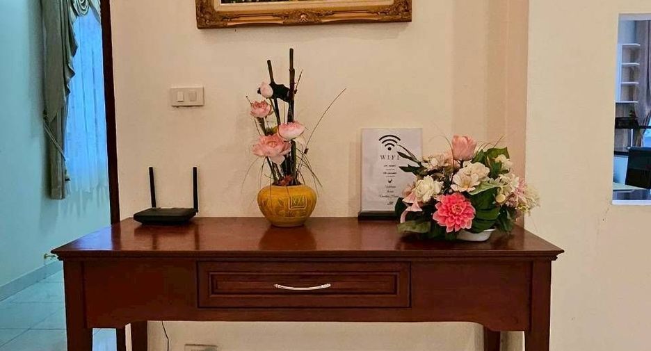 Villa zur Miete mit 5 Zimmer in Bang Lamung, Chonburi