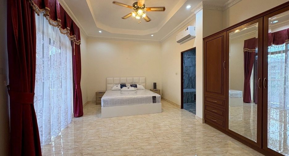 Villa zur Miete mit 5 Zimmer in Bang Lamung, Chonburi
