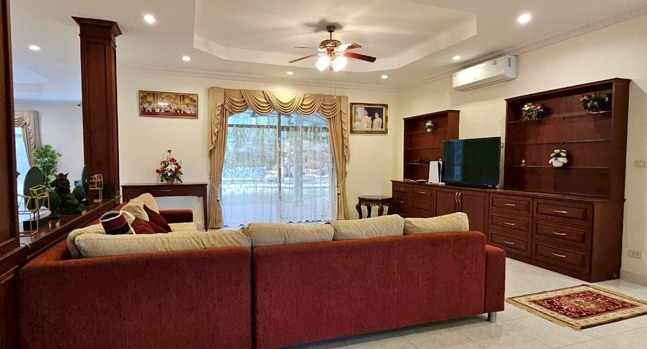 Villa zur Miete mit 5 Zimmer in Bang Lamung, Chonburi