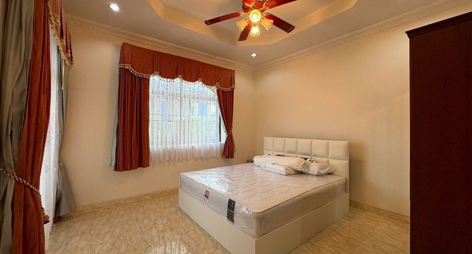 Villa zur Miete mit 5 Zimmer in Bang Lamung, Chonburi