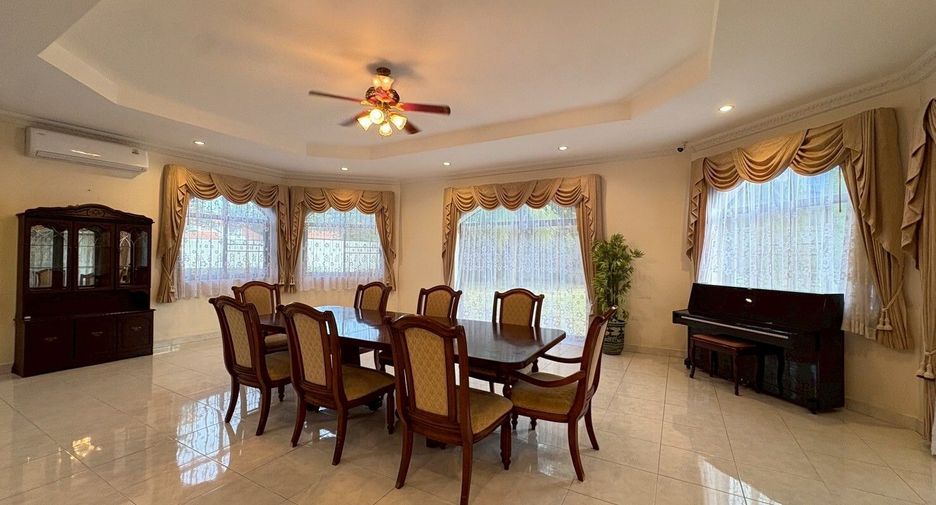 Villa zur Miete mit 5 Zimmer in Bang Lamung, Chonburi