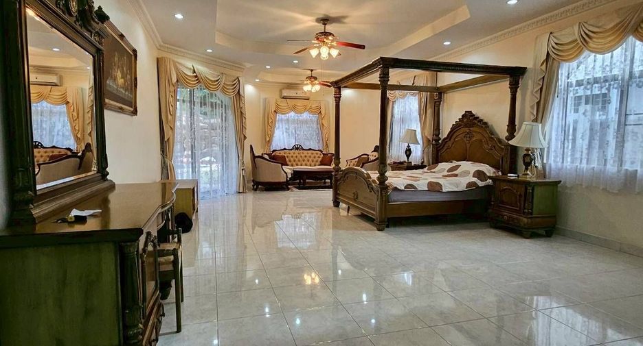 Villa zur Miete mit 5 Zimmer in Bang Lamung, Chonburi