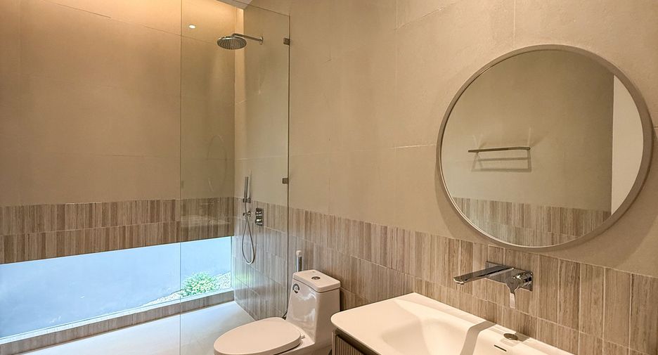 For rent 4 ベッドルーム villa in Mueang Phuket, Phuket