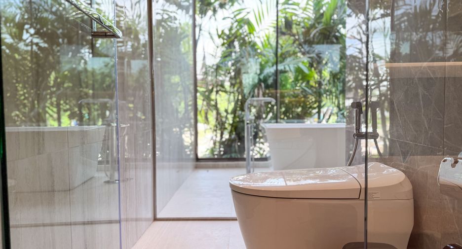 For rent 4 ベッドルーム villa in Mueang Phuket, Phuket