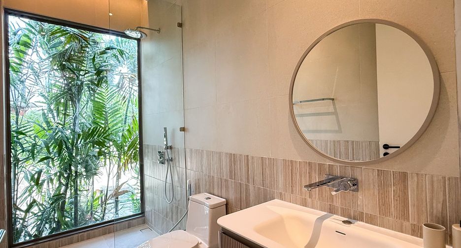 For rent 4 ベッドルーム villa in Mueang Phuket, Phuket