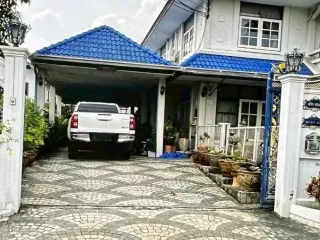 Продажа 6 спальни дом в Bang Phli, Самутпракан