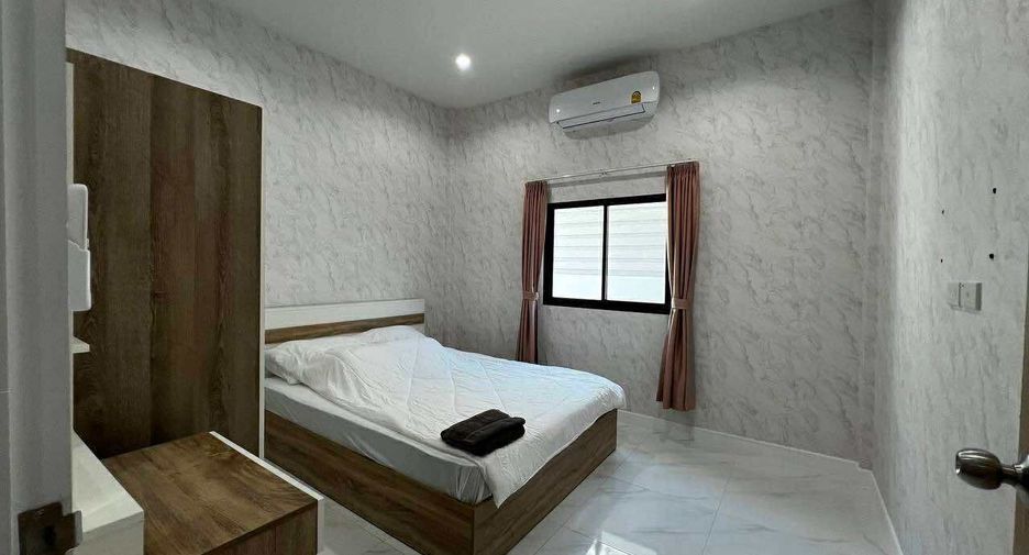 For rent 3 bedrooms villa in Hua Hin, Prachuap Khiri Khan