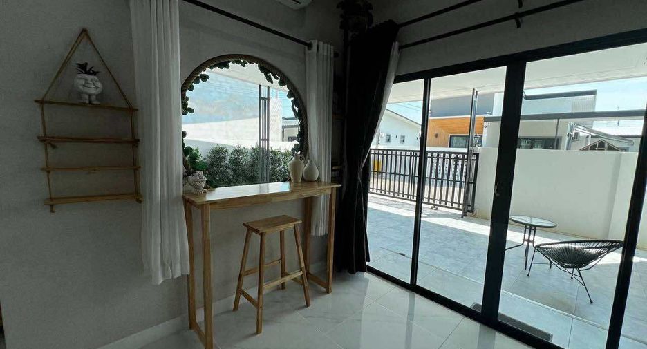 For rent 3 bedrooms villa in Hua Hin, Prachuap Khiri Khan