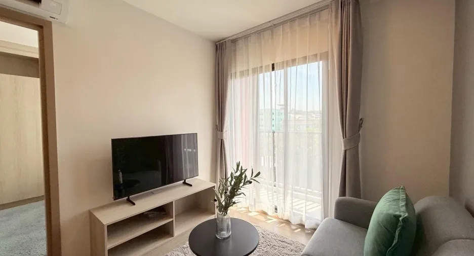For rent 2 bedrooms condo in Mueang Phuket, Phuket