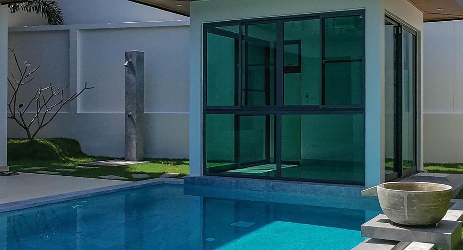 For sale 4 bedrooms house in Thalang, Phuket