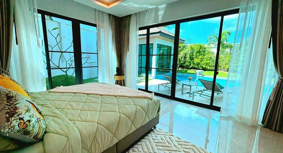 For sale 4 bedrooms house in Thalang, Phuket