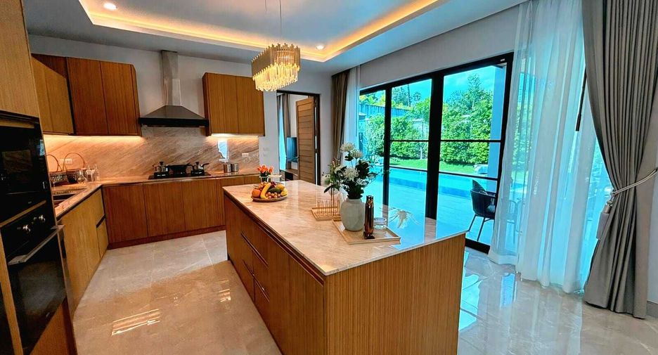 For sale 4 bedrooms house in Thalang, Phuket