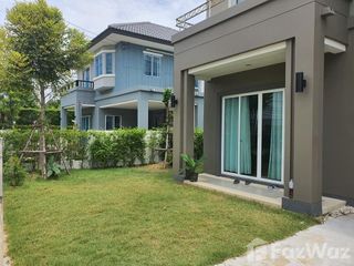 Casa en venta y en alquiler de 3 habitaciones en Bang Bo, Samut Prakan