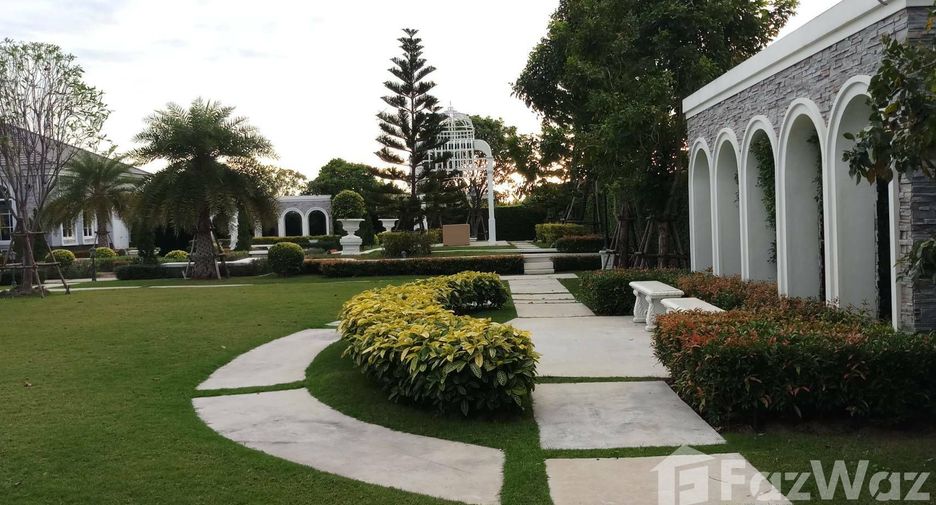 For sale 4 bedrooms house in Prawet, Bangkok