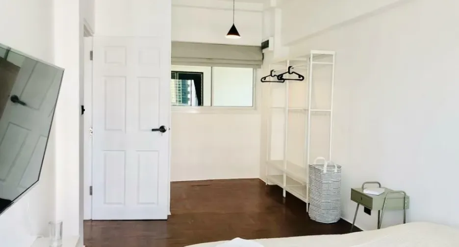 For sale and for rent 2 bedrooms condo in Watthana, Bangkok
