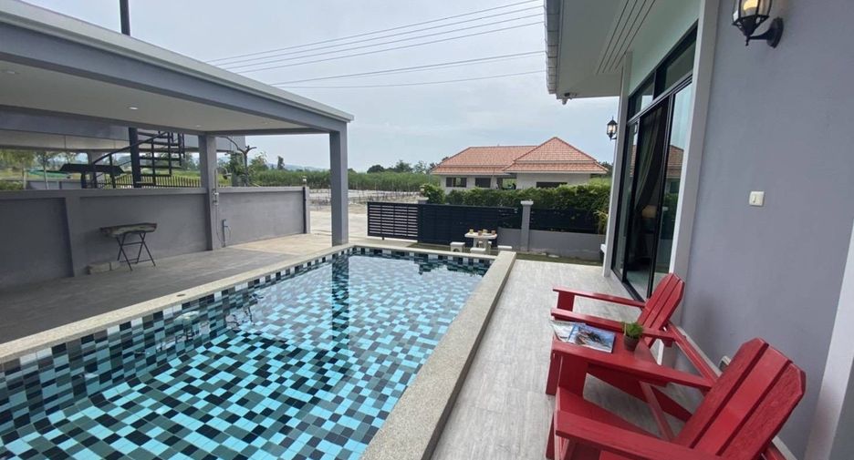 For rent 3 bedrooms villa in Hua Hin, Prachuap Khiri Khan