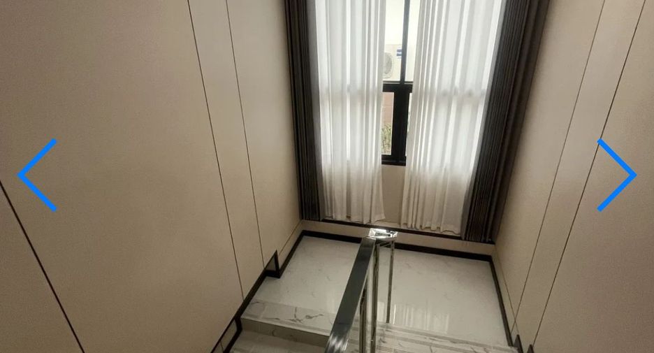 For rent 4 bedrooms villa in Bang Lamung, Chonburi
