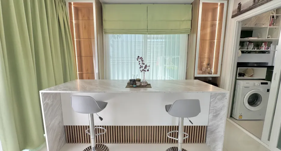 For sale 4 bedrooms house in Mueang Udon Thani, Udon Thani