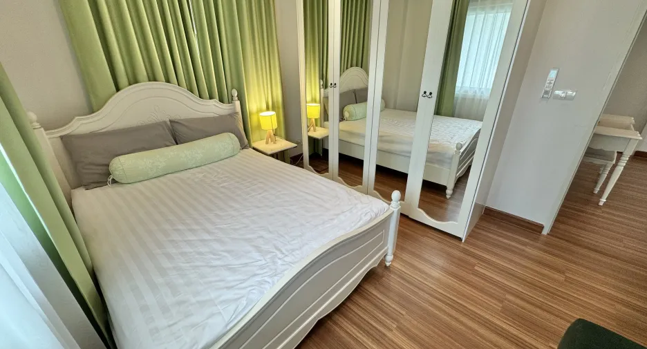 For sale 4 bedrooms house in Mueang Udon Thani, Udon Thani