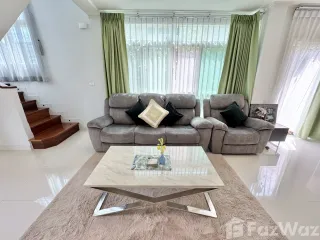 Продажа 4 спальни дом в Mueang Udon Thani, Удонтани