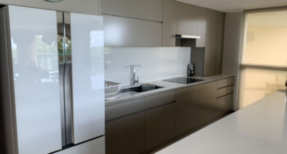 For rent 4 bedrooms condo in Hua Hin, Prachuap Khiri Khan