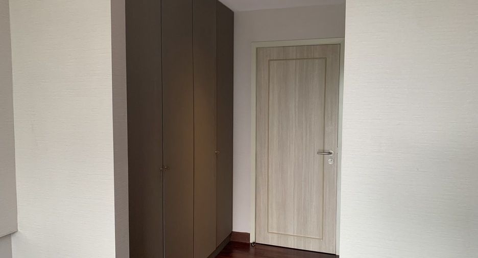 For rent 4 bedrooms condo in Hua Hin, Prachuap Khiri Khan