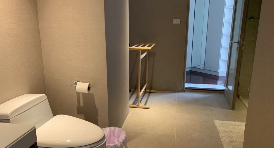 For rent 4 bedrooms condo in Hua Hin, Prachuap Khiri Khan