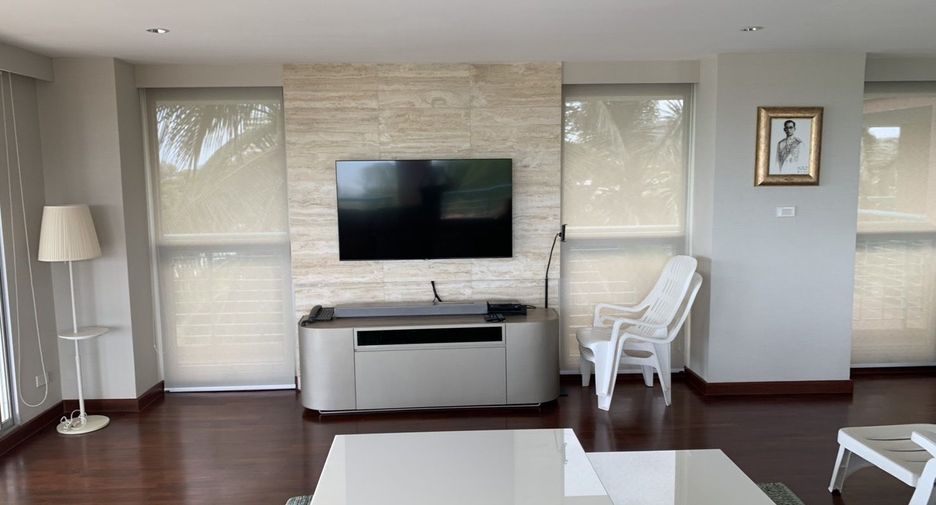 For rent 4 bedrooms condo in Hua Hin, Prachuap Khiri Khan