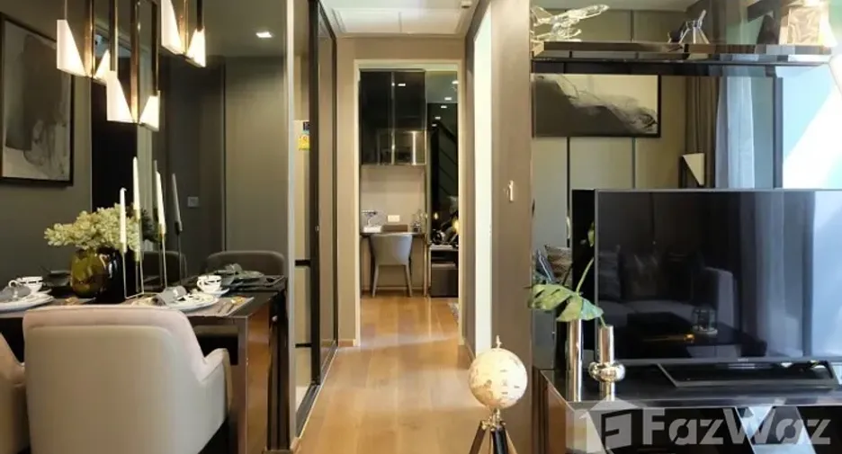 For sale 1 bed condo in Khlong Toei, Bangkok