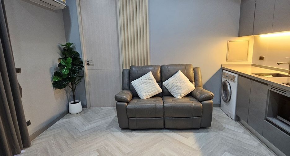 For sale 1 bed condo in Ratchathewi, Bangkok