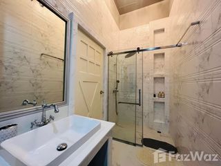 Casa en venta de 4 habitaciones en Hang Dong, Chiang Mai