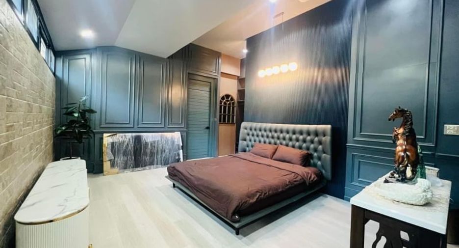 For sale 4 bedrooms house in Hang Dong, Chiang Mai