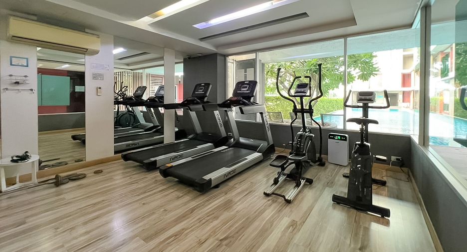 For sale 2 bedrooms condo in Khan Na Yao, Bangkok