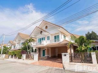 For Rent 4 Bedroom House In San Kamphaeng, Chiang Mai