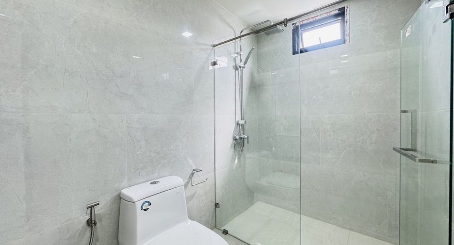 À vendre 4 chambres maison à Bang Lamung, Chonburi