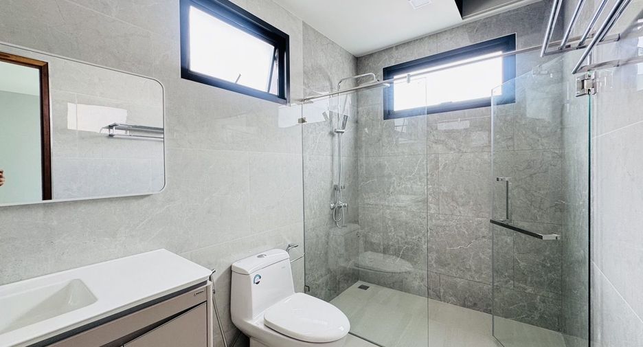 À vendre 4 chambres maison à Bang Lamung, Chonburi