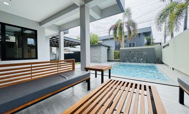 For sale 4 bedrooms house in Bang Lamung, Chonburi