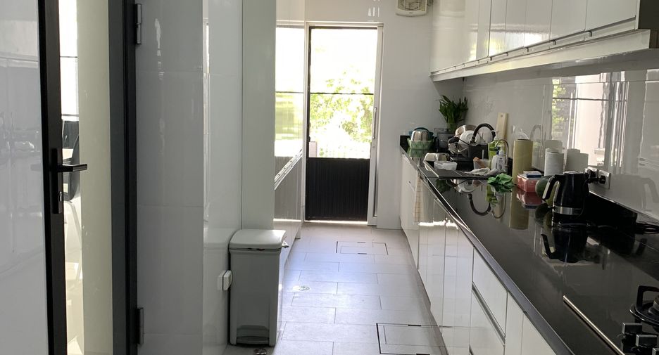 For sale 6 bedrooms villa in Thalang, Phuket