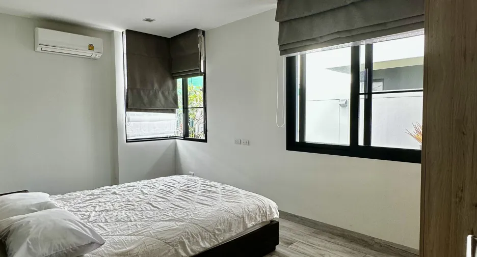 Villa zum Kauf mit 6 Zimmer in Thalang, Phuket