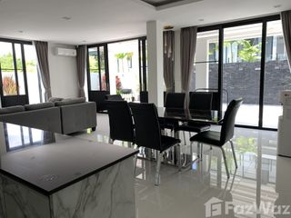 Villa zum Kauf mit 6 Zimmer in Thalang, Phuket