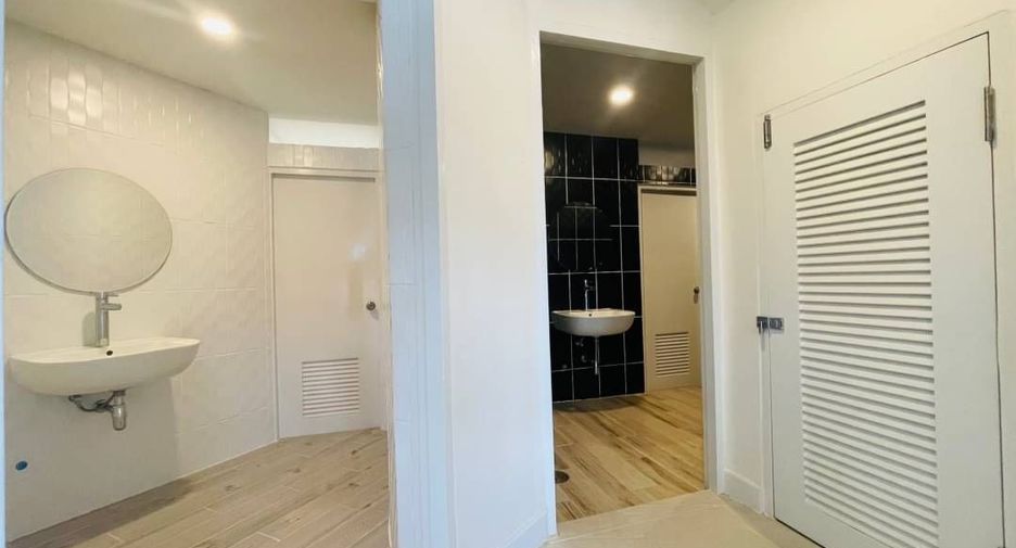 For sale studio house in Mueang Chiang Mai, Chiang Mai