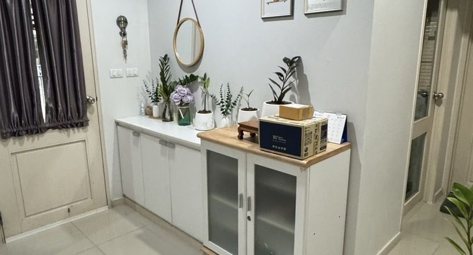 For sale and for rent 4 bedrooms house in Bang Yai, Nonthaburi
