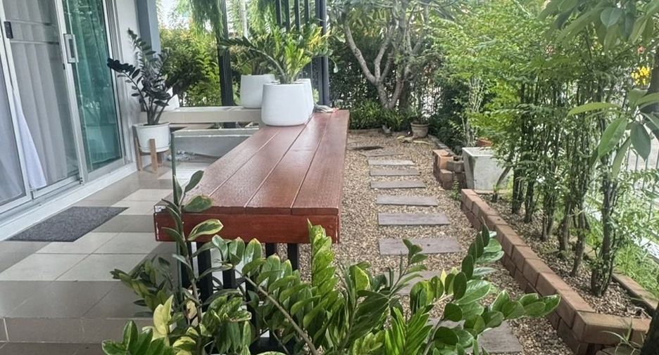 For sale and for rent 4 bedrooms house in Bang Yai, Nonthaburi