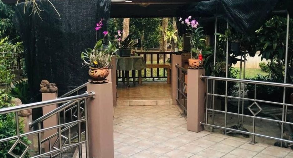 For sale 4 ベッドルーム house in Hang Dong, Chiang Mai