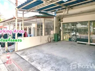 出售 4 卧室 联排别墅 在 Phuket Town, 普吉