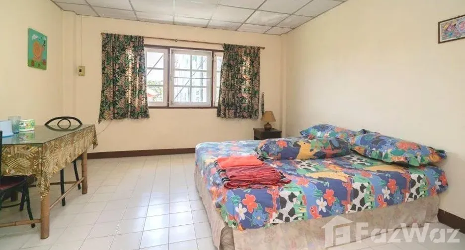 For sale 4 bedrooms townhouse in Mueang Phuket, Phuket