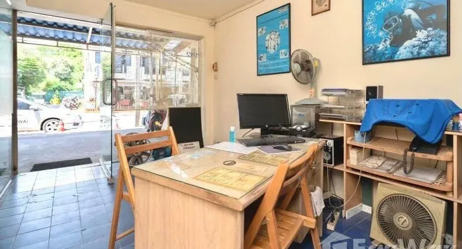 For sale 4 bedrooms townhouse in Mueang Phuket, Phuket